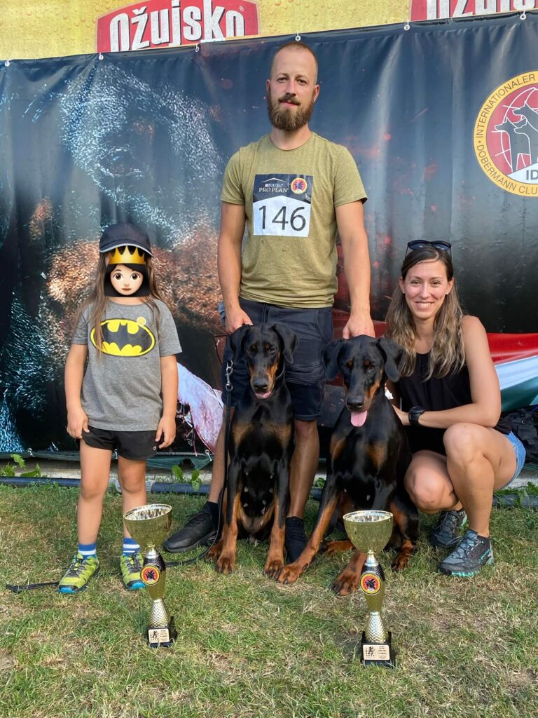 grareva dobermann idc